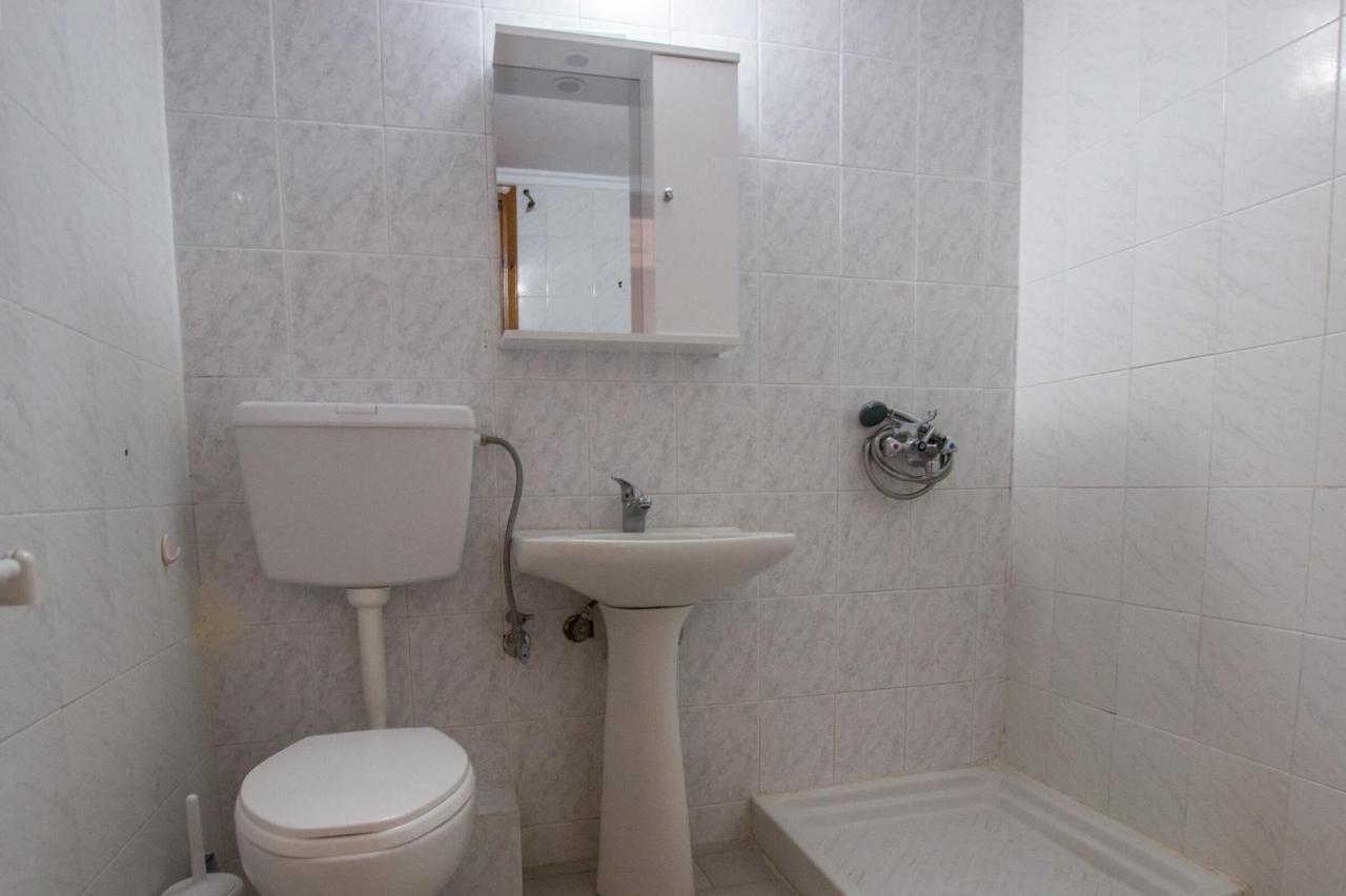 George Laz Rooms Vrasná Zewnętrze zdjęcie